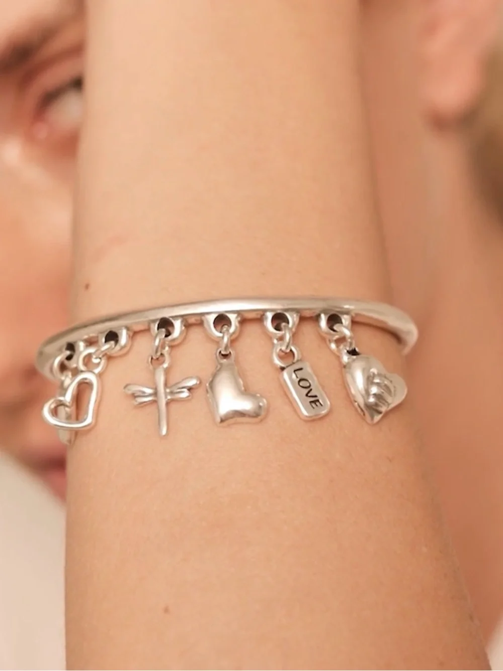 UNOde50 Silver Charm Bracelet